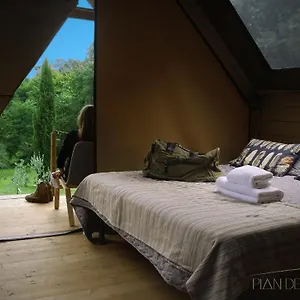 Glamping Pian Delle Ginestre Luxury tent